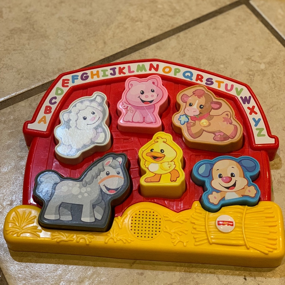 Fisher price barn animal noise puzzle